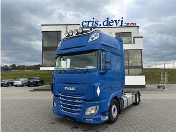 Cap tractor DAF XF 460