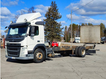 Camion şasiu VOLVO FM11
