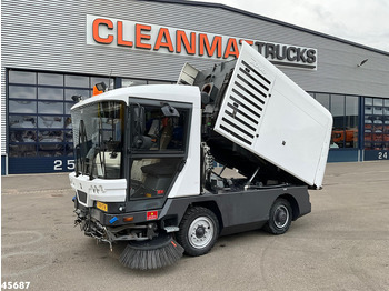 Măturătoare stradală RAVO