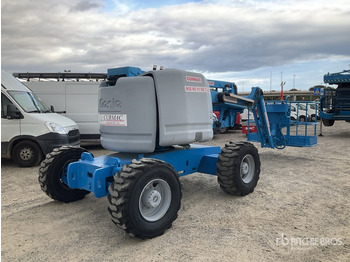 Nacela articulata 2000 Genie Z40-25 4WD Diesel Articulating Boom Lift: Foto 2