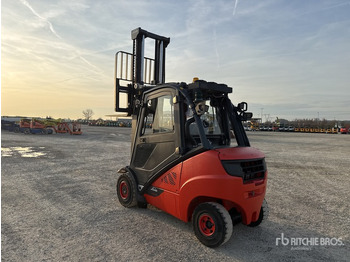 Motostivuitor 2015 Linde H 30 D-02 3000 kg Forklift: Foto 4 Motostivuitor 2015 Linde H 30 D-02 3000 kg Forklift: Foto 4