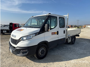 Camion platformă IVECO Daily