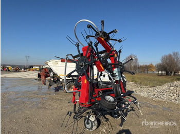 Maşină de întors fânul VICON