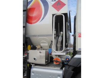 Camion cisternă VOLVO FM: Foto 2 Camion cisternă VOLVO FM: Foto 2