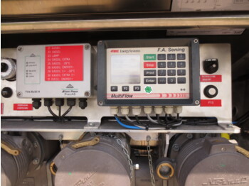 Camion cisternă VOLVO FM: Foto 2 Camion cisternă VOLVO FM: Foto 2