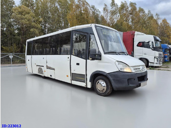 Microbuz, Autocar IVECO Daily 50C18 - 23-seater: Foto 4 Microbuz, Autocar IVECO Daily 50C18 - 23-seater: Foto 4