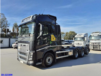 Camion şasiu VOLVO FH16 750