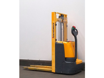 Transpalet la mare înălţime Jungheinrich EJC110: Foto 2 Transpalet la mare înălţime Jungheinrich EJC110: Foto 2