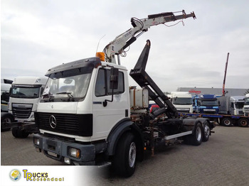 Camion cu macara MERCEDES-BENZ SK 2433