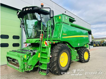 Combină de recoltat cereale JOHN DEERE W660