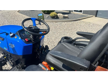 Tractor comunal Solis H26 HST Hydrostat. Industrihjul: Foto 5 Tractor comunal Solis H26 HST Hydrostat. Industrihjul: Foto 5