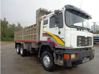 Camion basculantă MAN 26.372