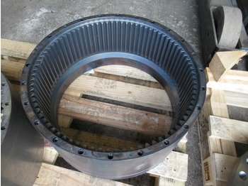 Transmisie finală BOMAG