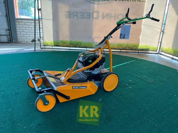 Maşină de tuns iarba