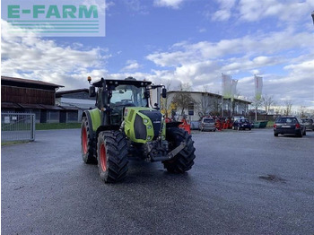 Tractor agricol CLAAS Arion 650