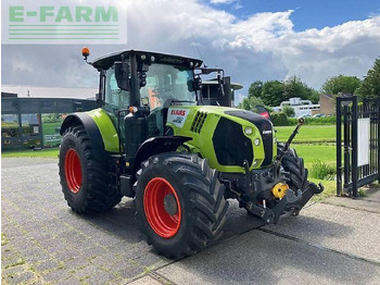 Tractor agricol CLAAS Arion 650