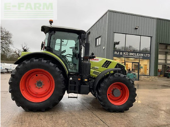 Tractor agricol CLAAS Arion 650