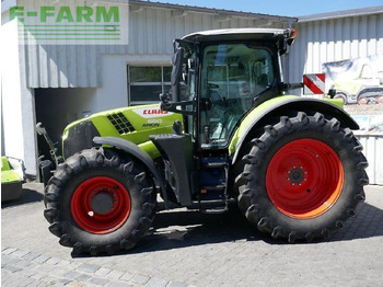 Tractor agricol CLAAS Arion 660