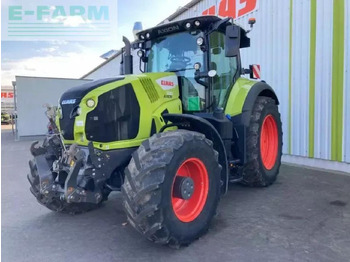 Tractor agricol CLAAS Axion 830