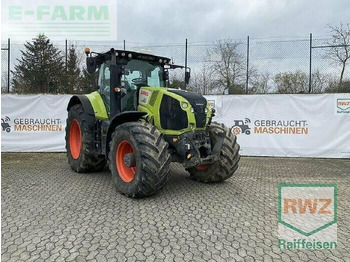 Tractor agricol CLAAS Axion 870