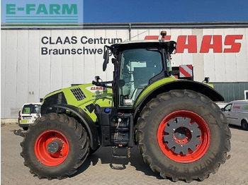 Tractor agricol CLAAS Axion 870