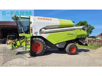 Combină de recoltat cereale CLAAS Tucano 430