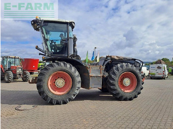 Tractor agricol CLAAS Xerion 3300