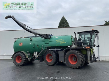 Tractor agricol CLAAS Xerion 3800