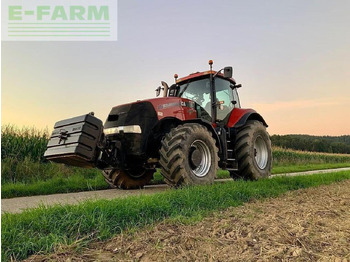 Tractor agricol CASE IH Magnum