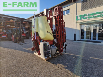 Maşină de erbicidat purtata HARDI