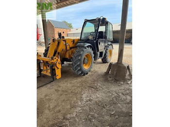 Stivuitor telescopic JCB