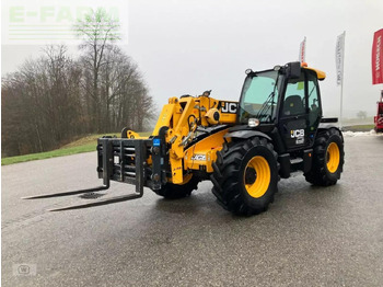 Stivuitor telescopic JCB