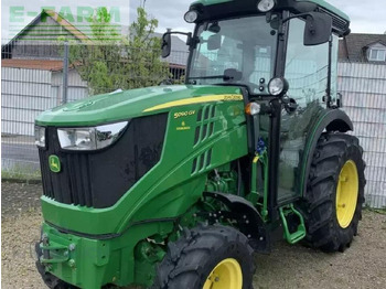 Tractor agricol JOHN DEERE 5090GV