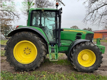 Tractor agricol JOHN DEERE 6830