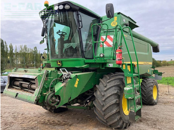 Combină de recoltat cereale JOHN DEERE W660