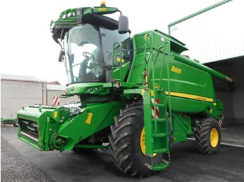 Combină de recoltat cereale JOHN DEERE T660