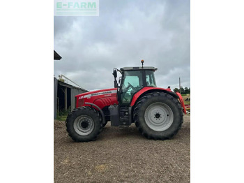 Tractor agricol MASSEY FERGUSON 6490