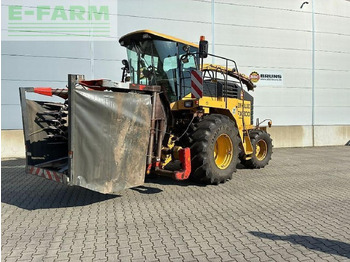 Combină de Recoltat Furaj NEW HOLLAND