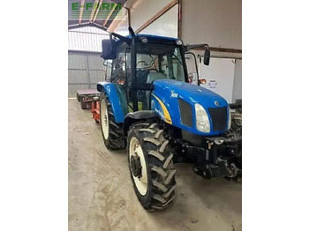 Tractor agricol NEW HOLLAND T5000