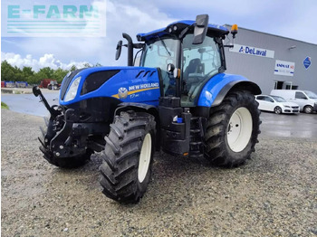 Tractor agricol NEW HOLLAND T7
