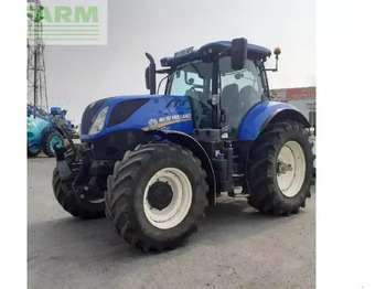 Tractor agricol NEW HOLLAND T7