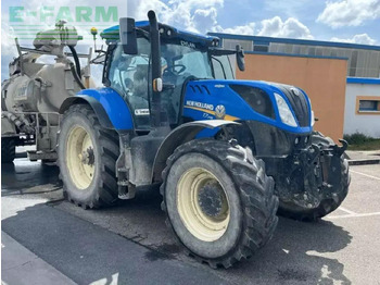 Tractor agricol NEW HOLLAND T7.245