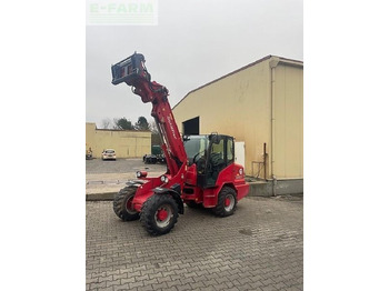 Încărcător frontal pe pneuri SCHÄFFER