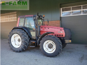 Tractor agricol VALTRA 8450