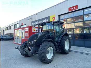 Tractor agricol VALTRA A114