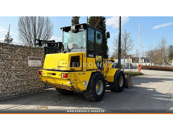 Încărcător frontal pe pneuri WACKER