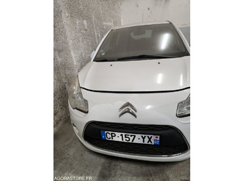 Automobil CITROËN