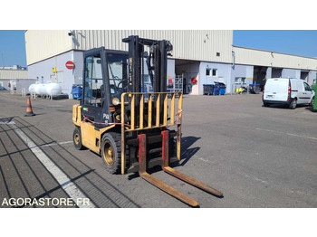 Stivuitor diesel HYSTER