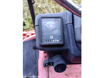 Utilaje agricole kubota F 3560 avec bac de rammassage GCD 660F - 2668heures: Foto 3 Utilaje agricole kubota F 3560 avec bac de rammassage GCD 660F - 2668heures: Foto 3