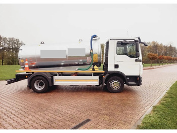 Camion cisternă MAN TGL 12.220